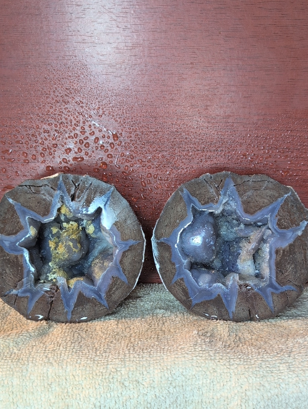 Dugway Geode #2 UV Light Reactive